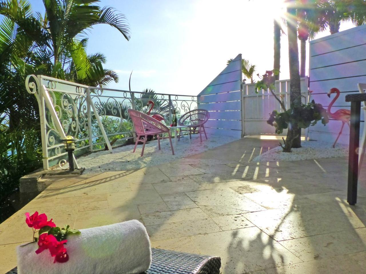 La Boheme, Residence De 5 Appartements Avec Piscine, Vue Ocean, Petite Ile Petite Île Exterior foto