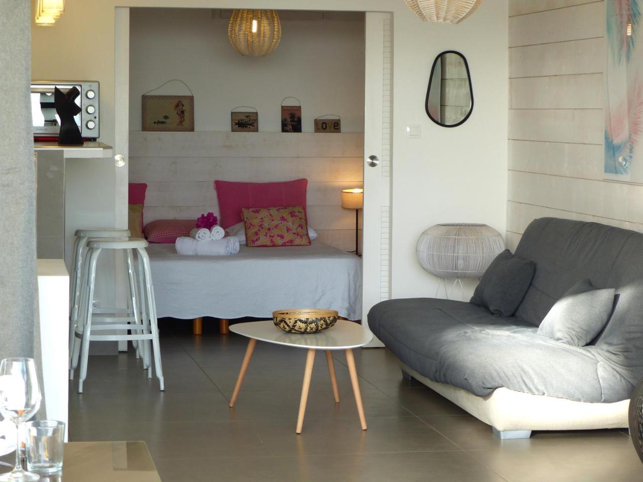 La Boheme, Residence De 5 Appartements Avec Piscine, Vue Ocean, Petite Ile Petite Île Exterior foto